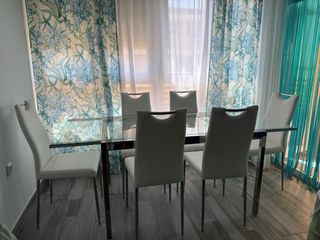 Mesa extensible cristal y metal cromada COMO NUEVA