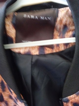 Chaqueta Zara Leopardo