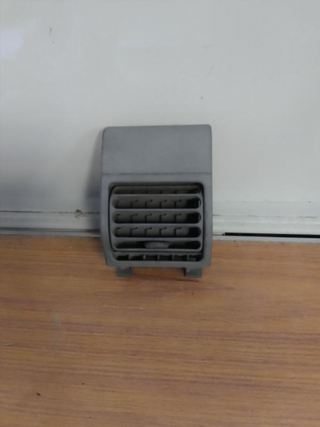 Rejilla aire acondicionado Peugeot 205 I (