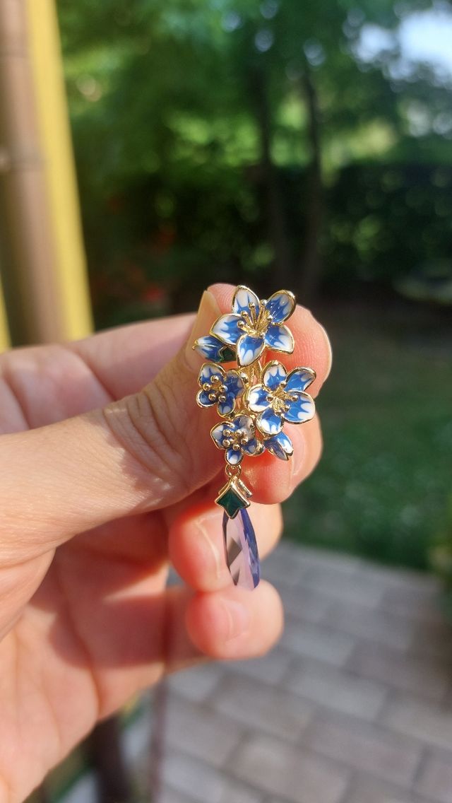 Orecchini fiori blu - stile romantico introvabili