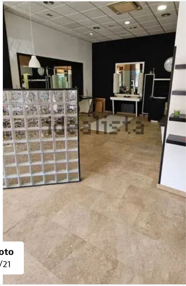 Local comercial - Alquiler