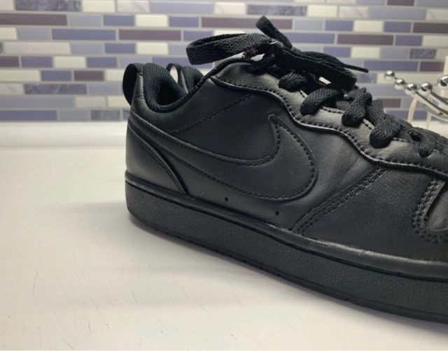 Zapatillas Nike Court Vision Low Negras
