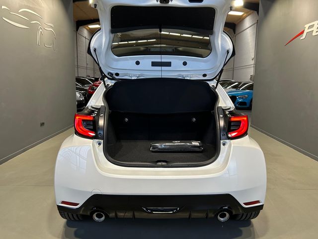 TOYOTA GR Yaris 1.6T 276 MANUAL RZ