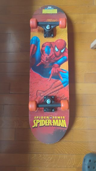 Monopatín Spiderman Infantil