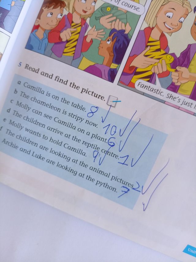 Incredible English Kit 3 - Class Book
+ Regalo