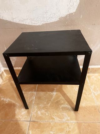 Mesita metalica ikea