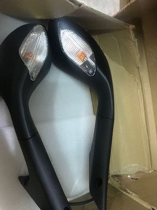 Espejos Aprilia: Izquierdo y Derecho