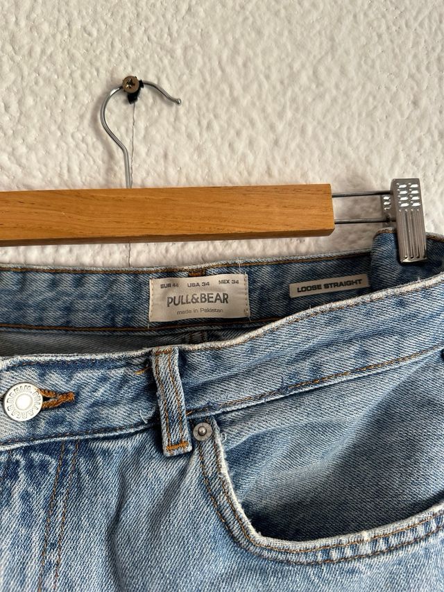 Pantalón straight Pull&Bear