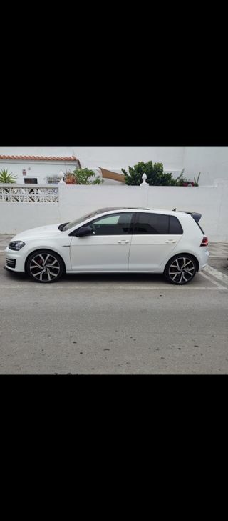 Volkswagen Golf 2014