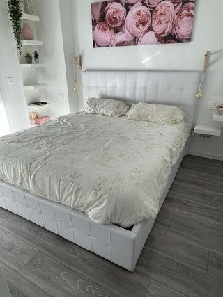 Cama blanca piel sintética - Sinfonier