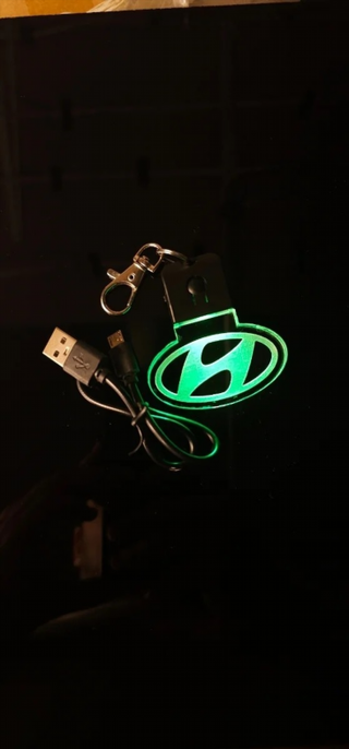 Llavero LED Hyundai Logo - Multicolor