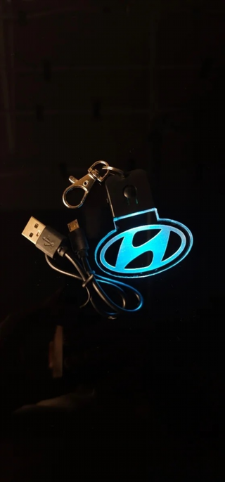 Llavero LED Hyundai Logo - Multicolor