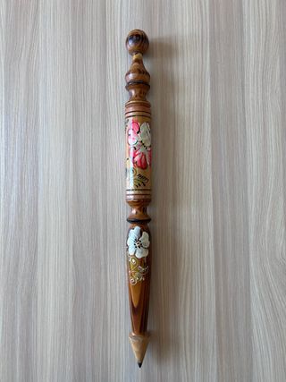 Matita Gigante Vintage in Legno Dipinta a Mano