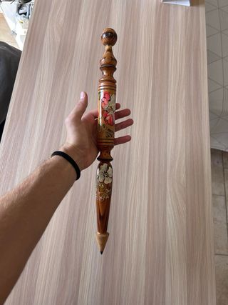 Matita Gigante Vintage in Legno Dipinta a Mano