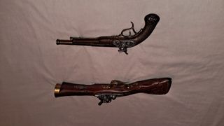 2 Pistolas Decorativas Antiguas