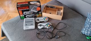 Super Nintendo Classic Mini - Gris