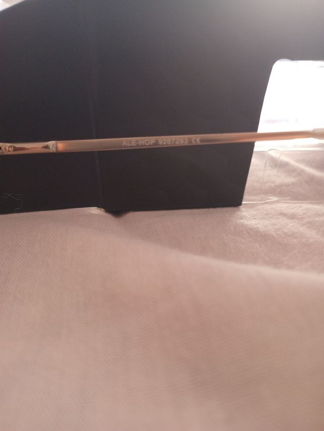 Gafas redondas doradas