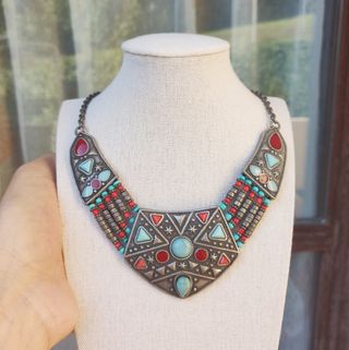 Collana etnica turchese e rossa