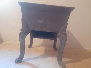 Estufa antigua hierro Fundición de Carbon