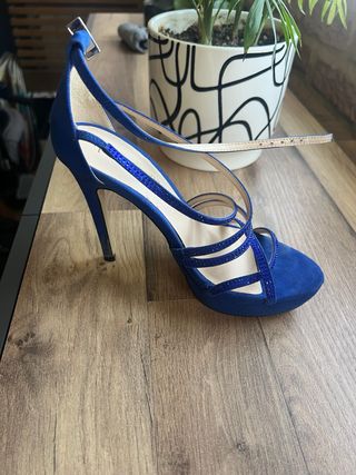 Zapatos tacón azu electrico