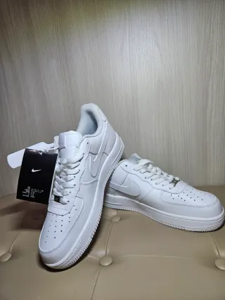 Nike Air Force 1 AF1 bianche