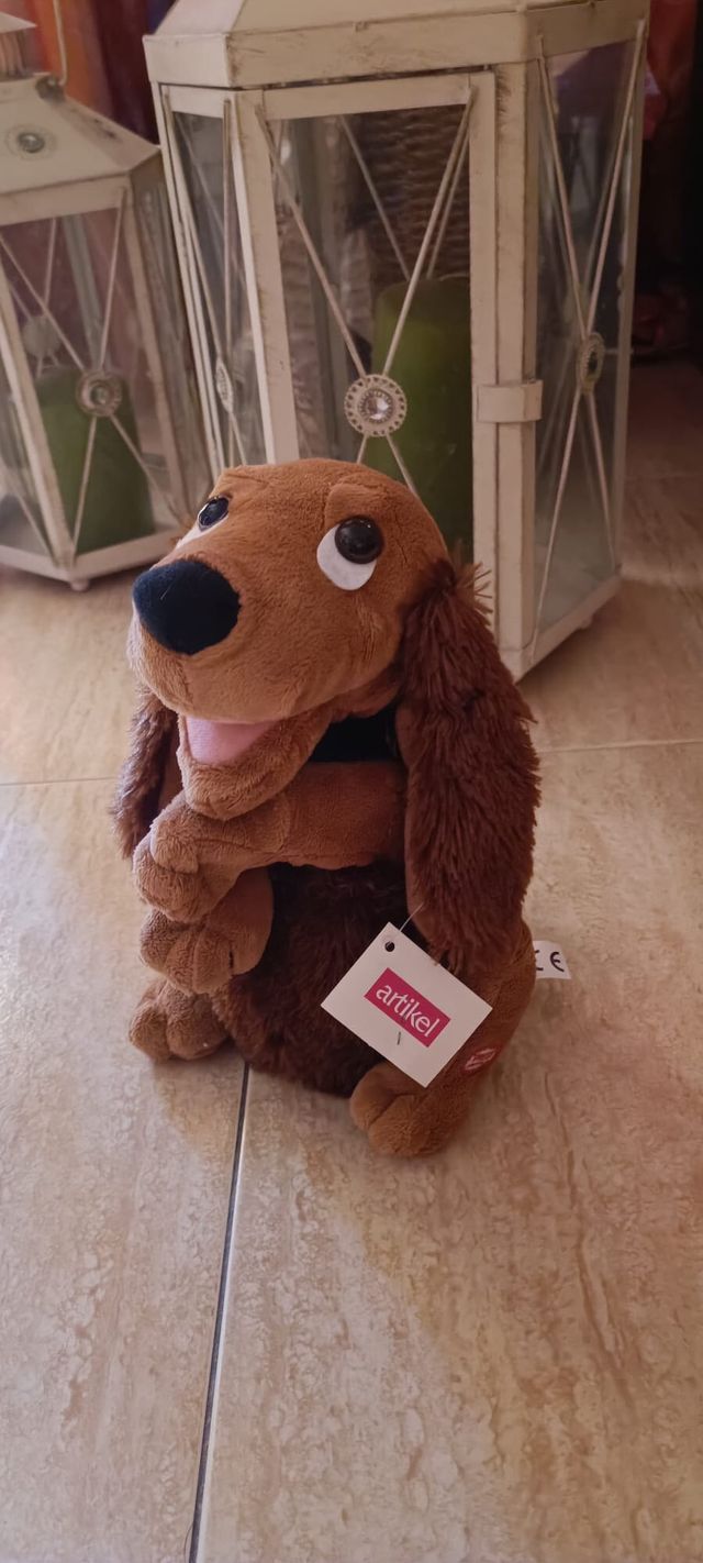 Peluche perro marrón