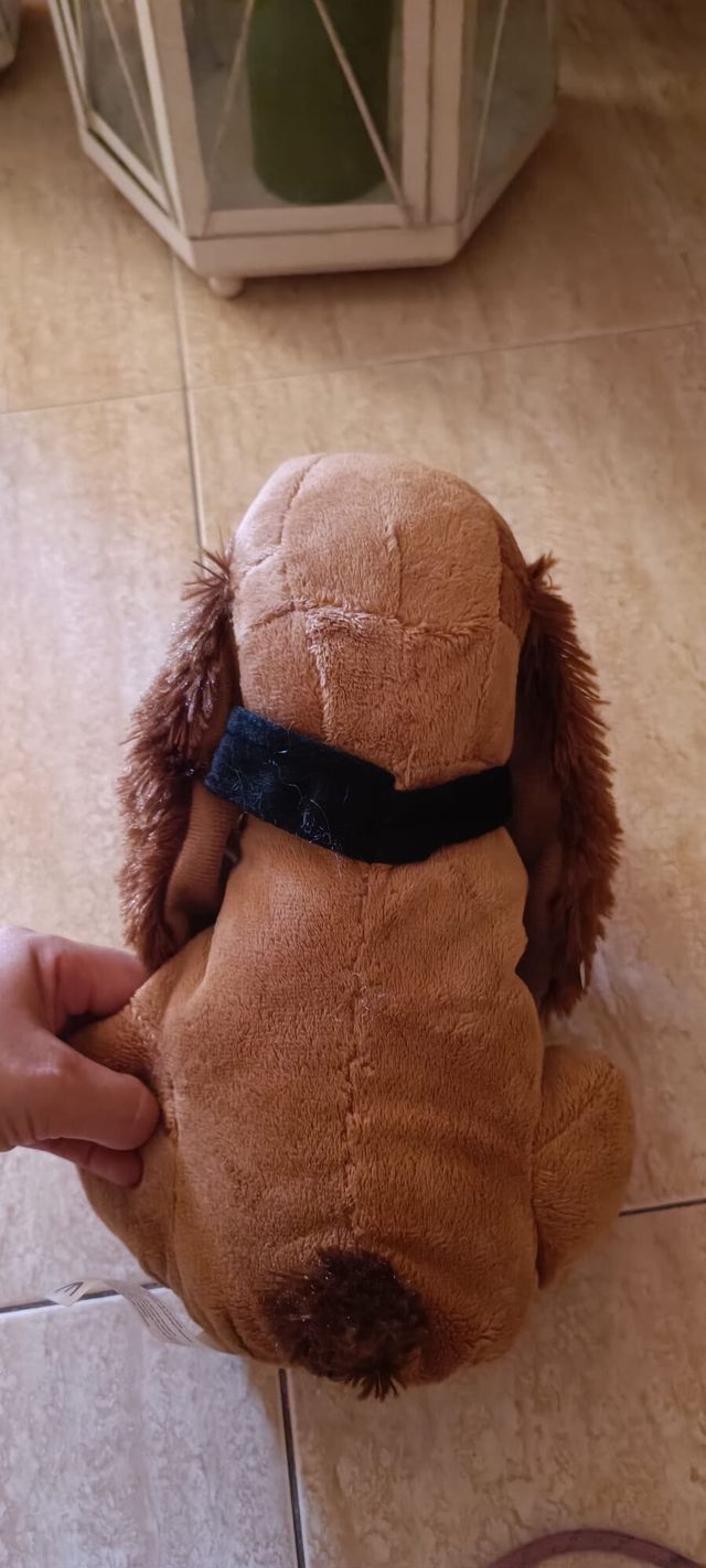 Peluche perro marrón