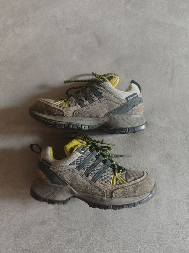 Zapatillas Adidas trail niño