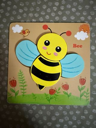 Puzzle Peppa Pig y varios juguetes