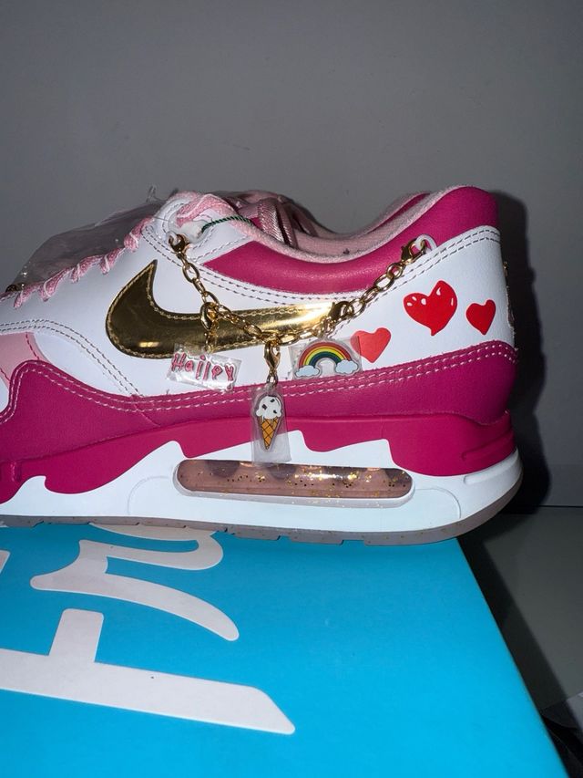 Nike Air Max 1 x Doernbecher Freestyle