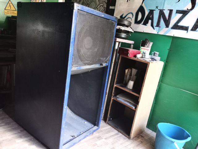 Cajón Subgrave scoop - Bajo