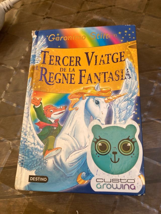 Dinosaurios en acción: Cómic Geronimo Stilton 7 

