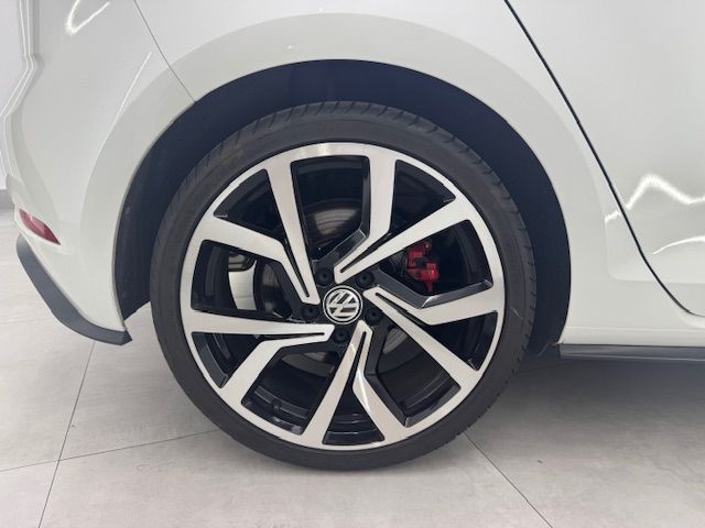 Volkswagen Golf GTI 2.0 TSI