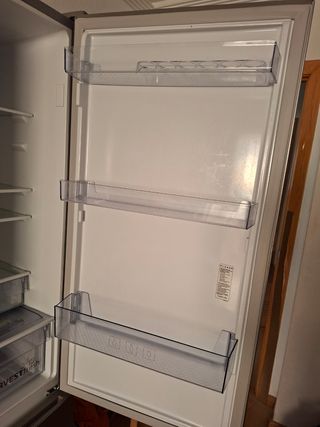 Nevera Beko - Acero inoxidable