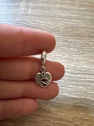 Charm Pandora corazón amigos