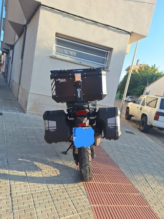 Honda Africa Twin AT 2022