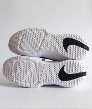 T40.5 - W Nike Zoom Vapor Pro 2 HC - white-black