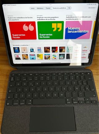 Funda - teclado para iPad. 

