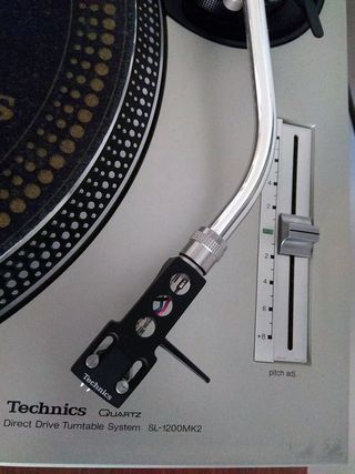Plato tocadistos tornamesa Technics SL-1200MK2