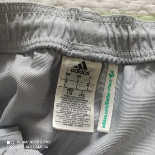 Bermudas Adidas chico. 