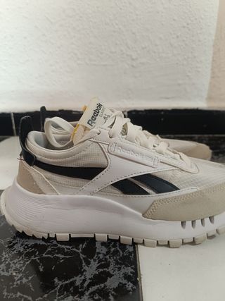 Zapatillas Reebok Classic Blancas y Negras