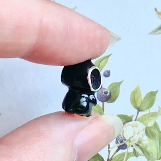 CHARM PINGUINO CON CORAZON AZUL 