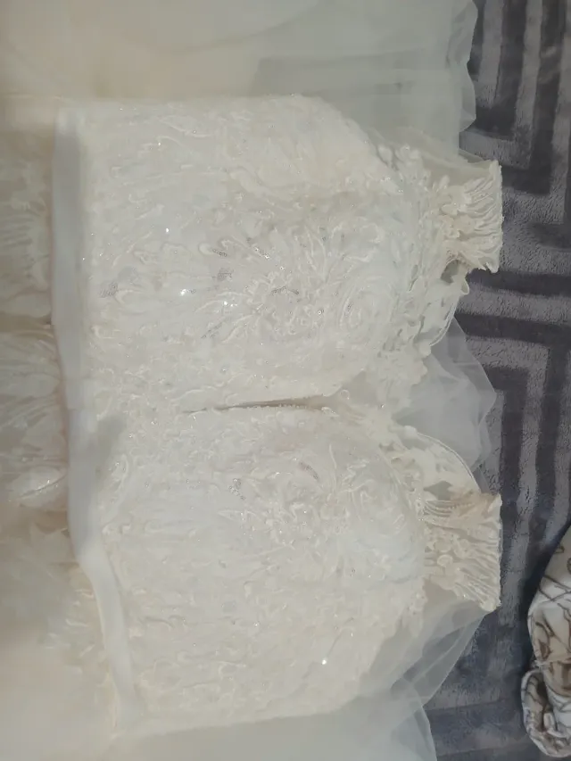 Vestido novia y  precioso velo de 3 metros largo