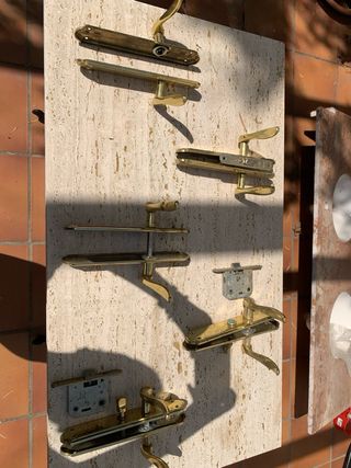 Pomo puerta oro antiguo. 