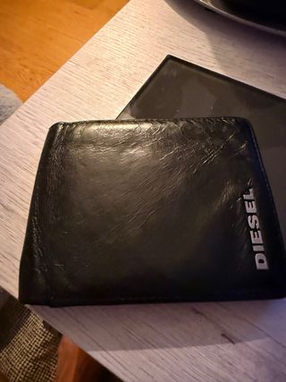 Cartera DIESEL negra - Piel