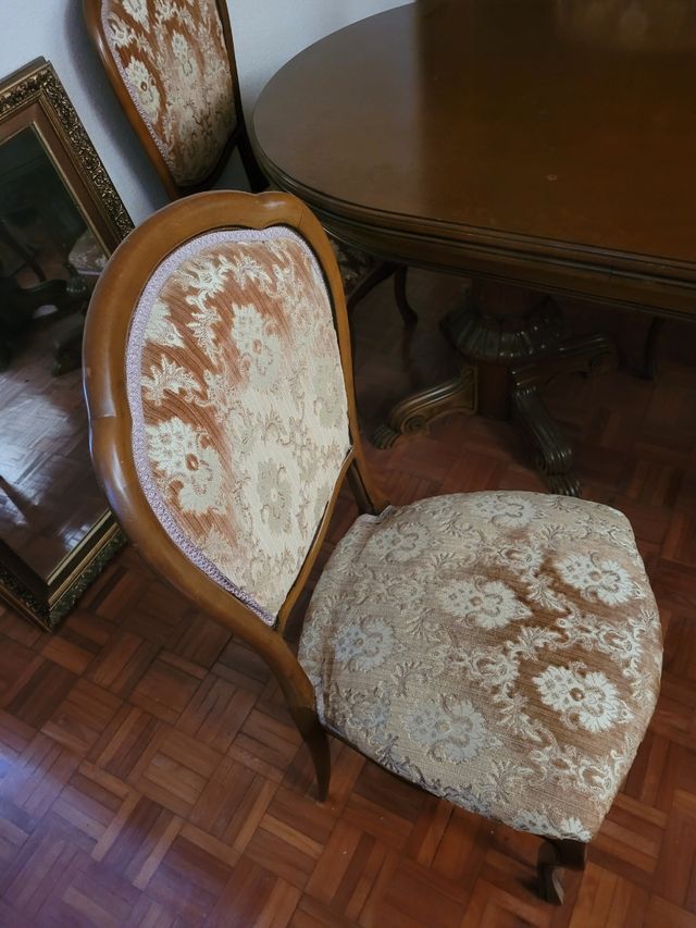 Mesa comedor madera + 6 sillas