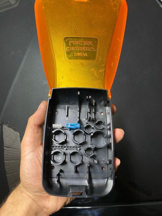 BMW Emergency Lightbox bmw luci di ricambio box