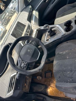 Peugeot 3008 - Despiece 2017