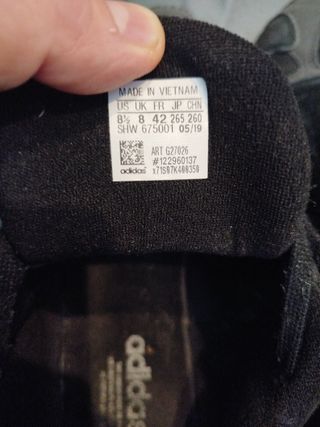 Adidas Yung 1 negras talla 42