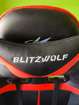 Silla gaming Blitzwolf - Negra/Roja